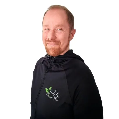 Björn, co-owner and instructor at Pilates Flow Reformer